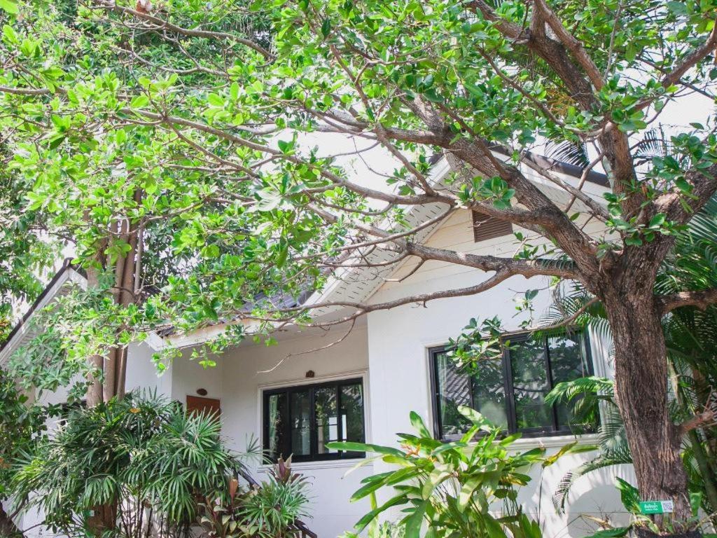 Chayada Garden House And Resort Hotel Nakhonratchasima Esterno foto