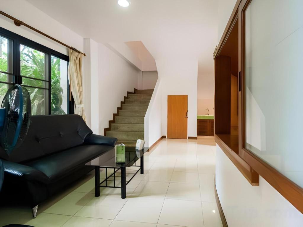 Chayada Garden House And Resort Hotel Nakhonratchasima Esterno foto
