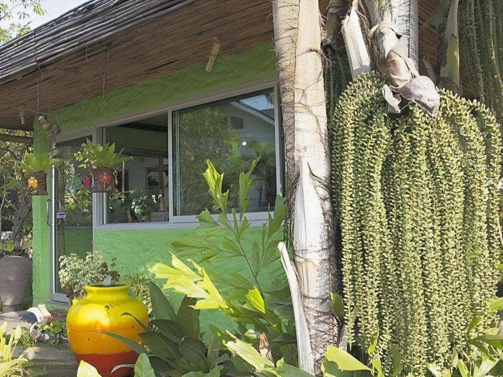 Chayada Garden House And Resort Hotel Nakhonratchasima Esterno foto